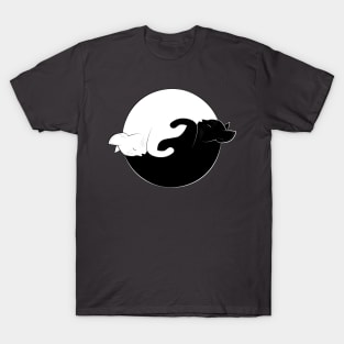 yin yang cats T-Shirt